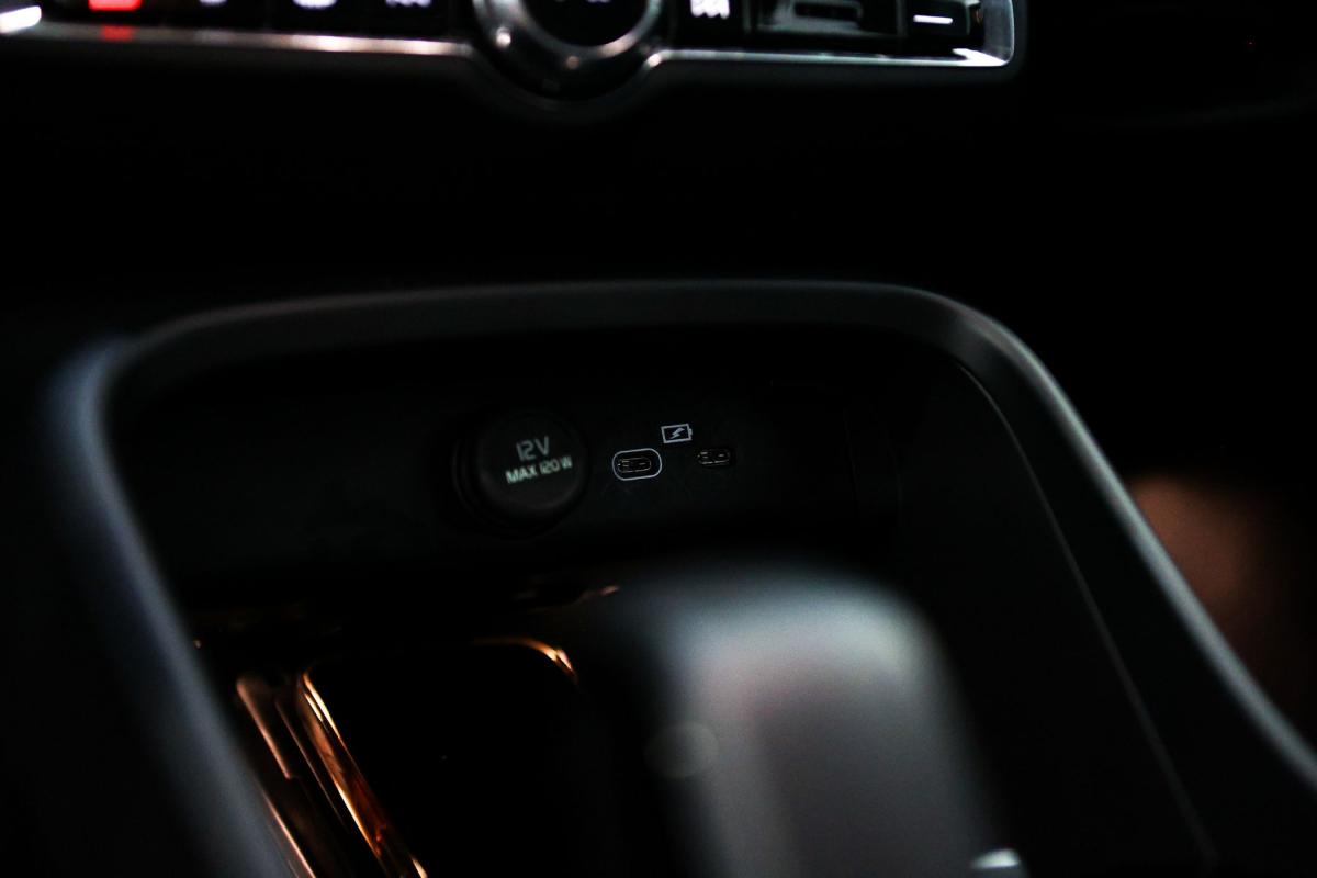 volvo-xc40-2024-gasolina-1969cc