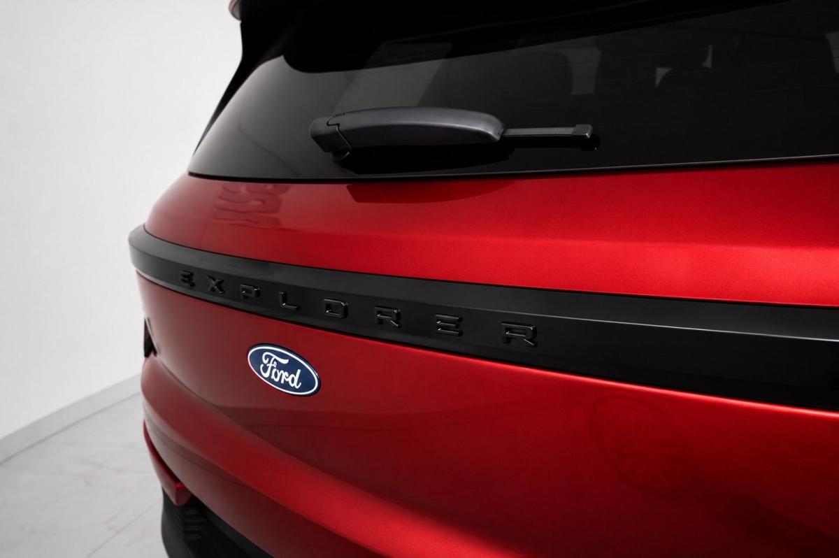 ford-explorer-2025-eletrico-500cc