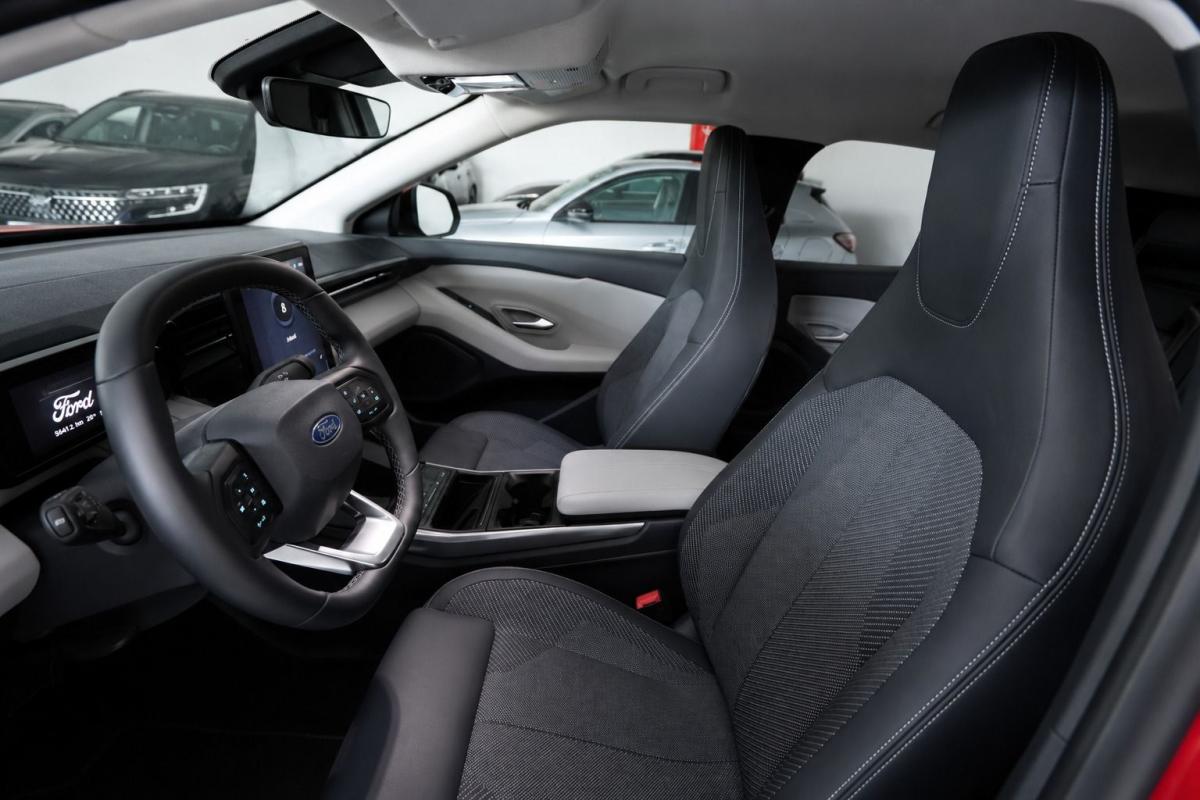 ford-explorer-2025-eletrico-500cc