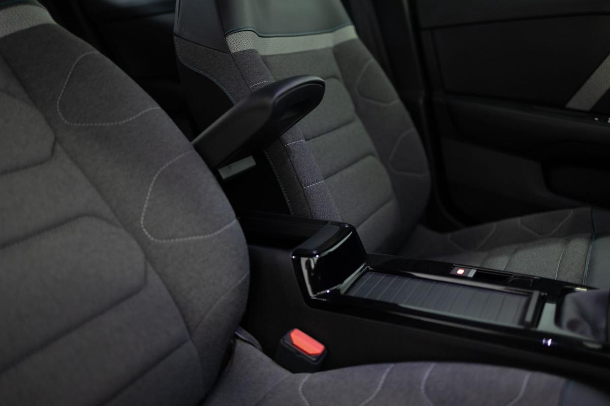 citroen-c4-2022-diesel-1499cc
