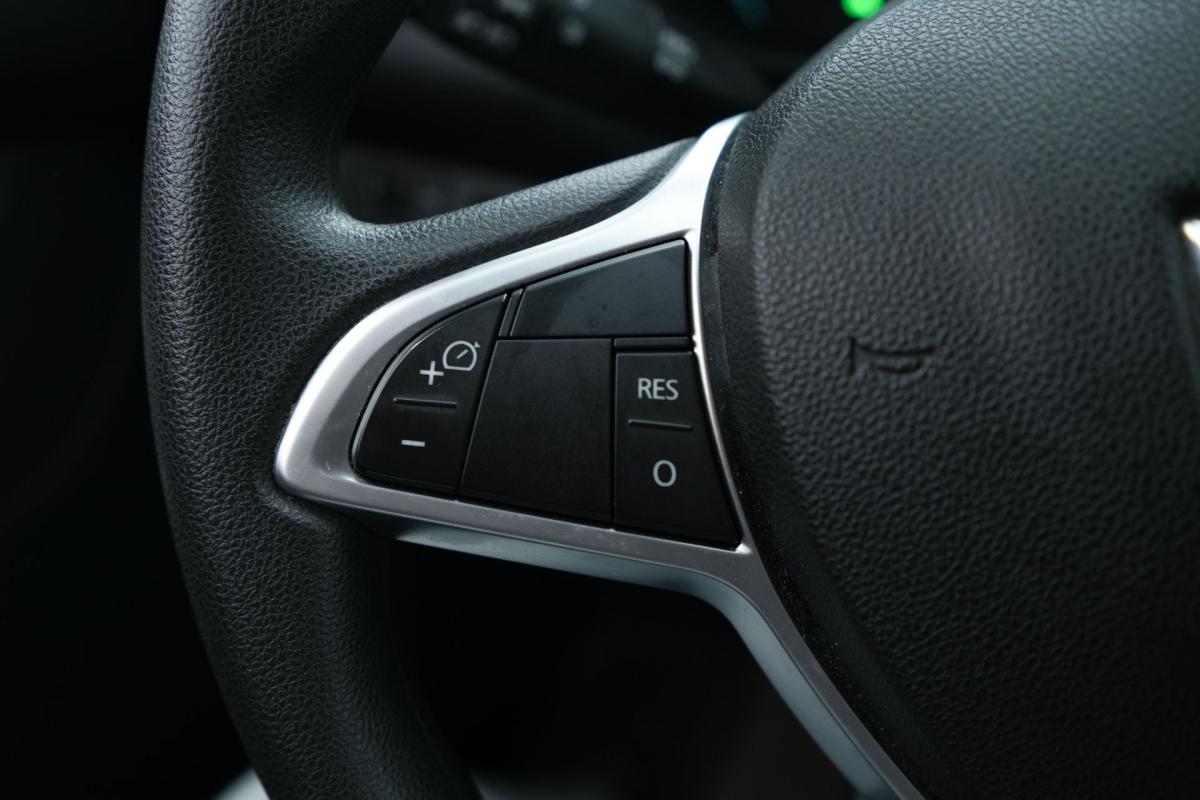 dacia-spring-2020-eletrico-500cc