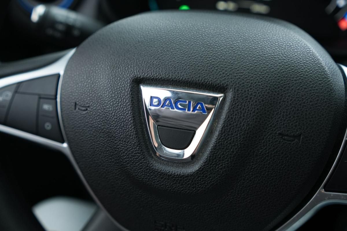 dacia-spring-2020-eletrico-500cc