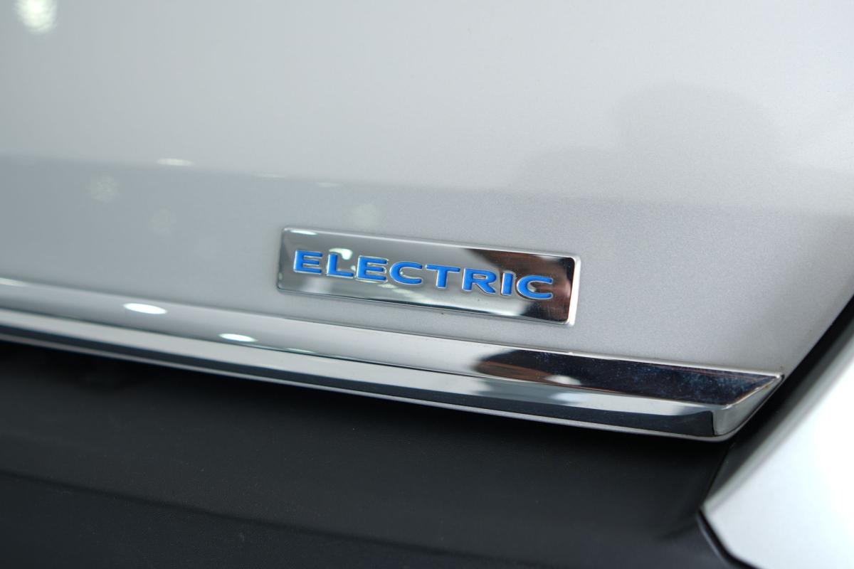 dacia-spring-2020-eletrico-500cc