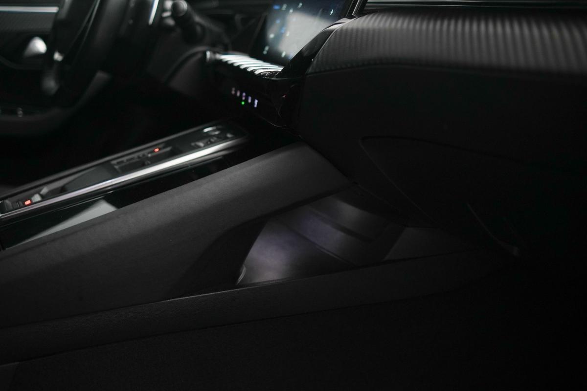 peugeot-508-2024-diesel-1499cc