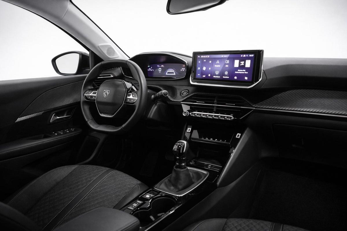 peugeot-208-2024-gasolina-1199cc