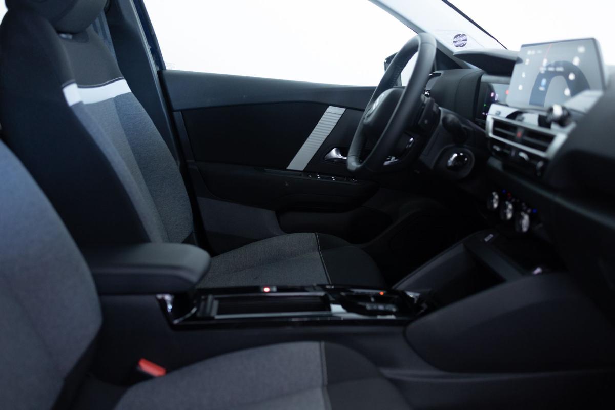 citroen-c4-2025-gasolina-1199cc