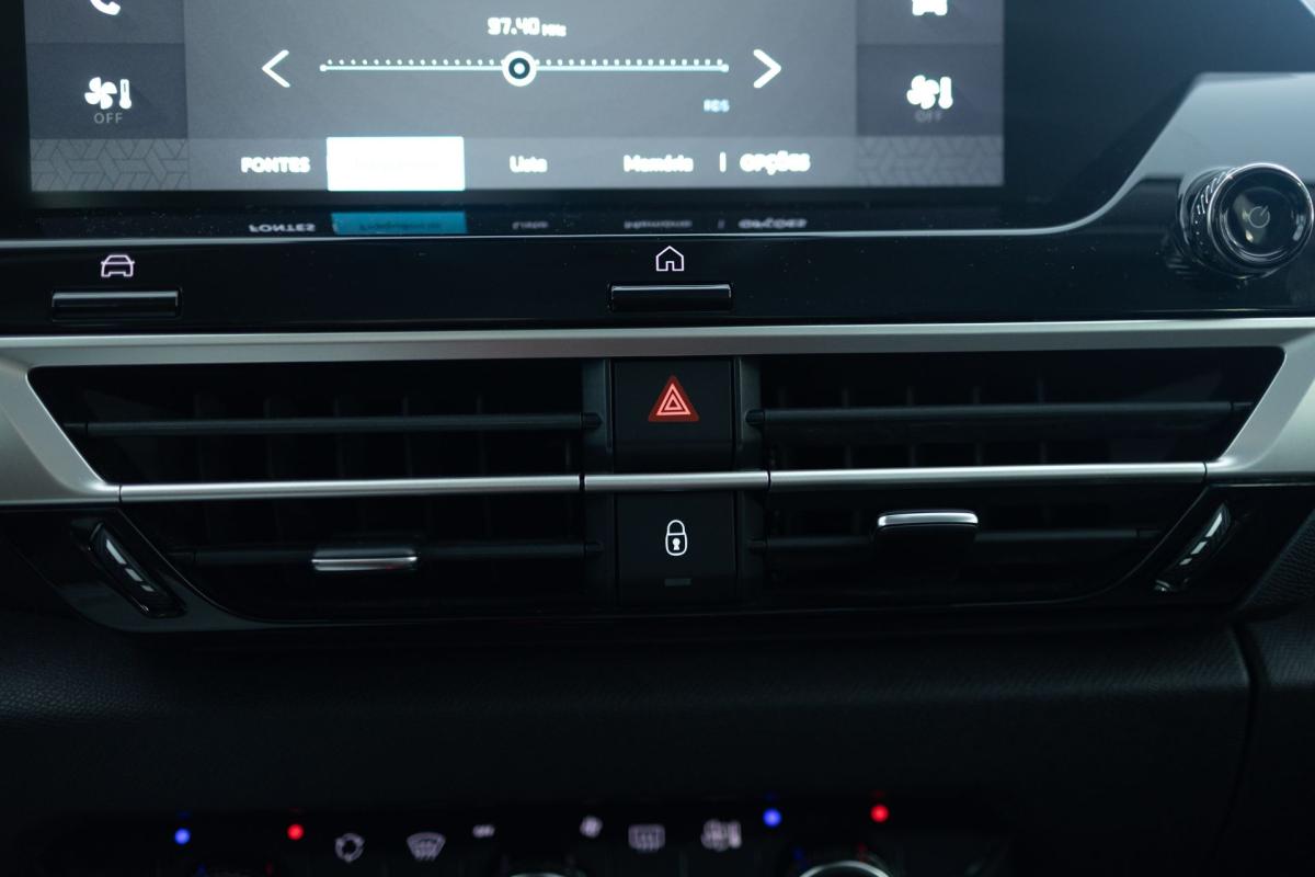 citroen-c4-2025-gasolina-1199cc