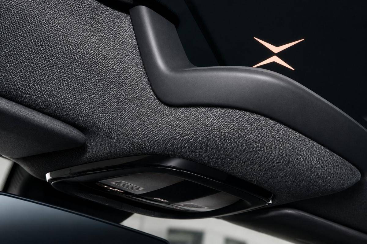 polestar-2-2022-eletrico-500cc