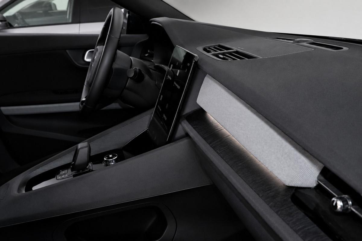 polestar-2-2022-eletrico-500cc