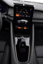 polestar-2-2022-eletrico-500cc