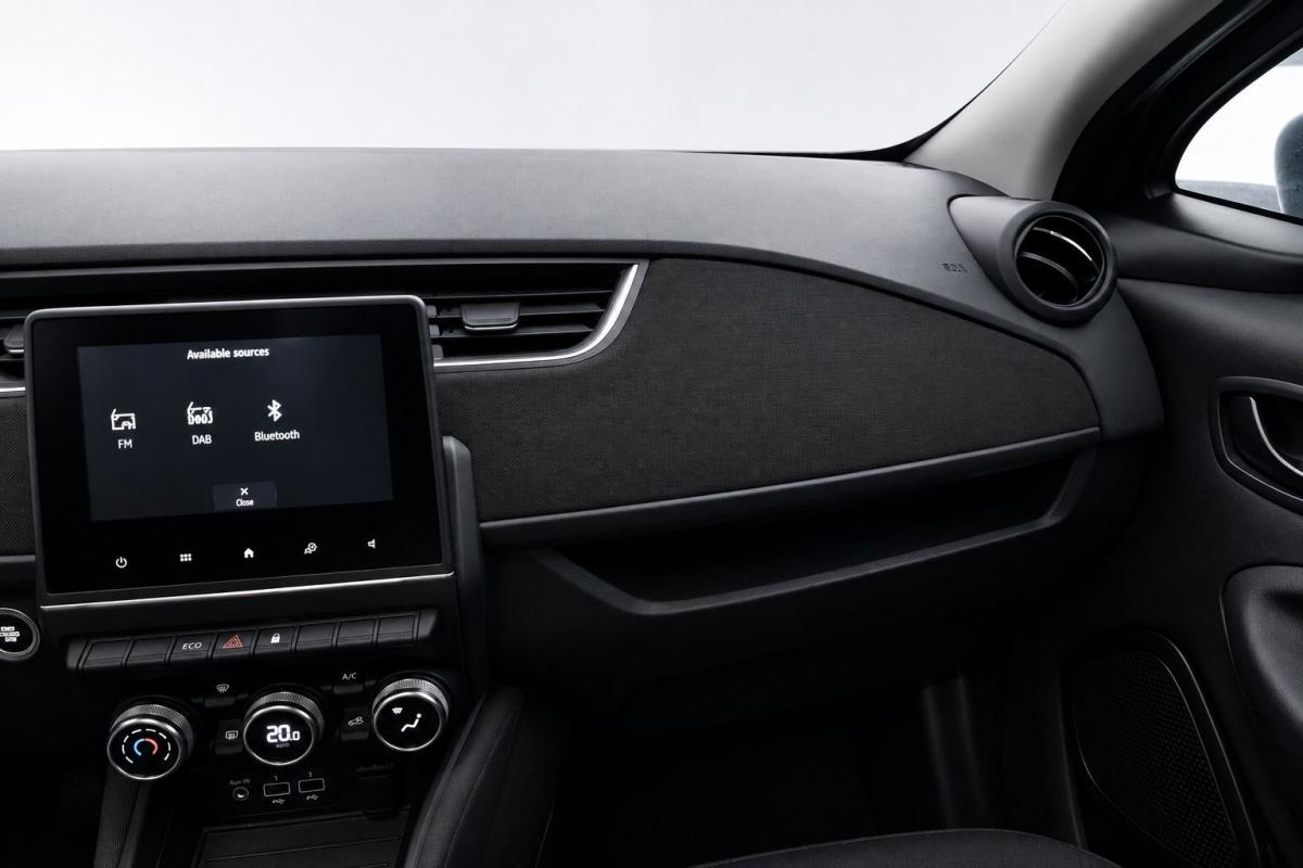 renault-zoe-2023-eletrico-500cc
