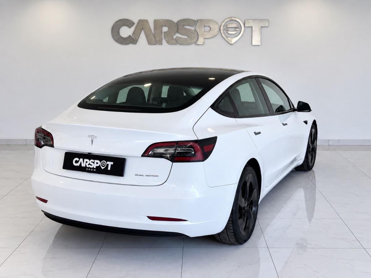 tesla-model-3-2022-eletrico-500cc