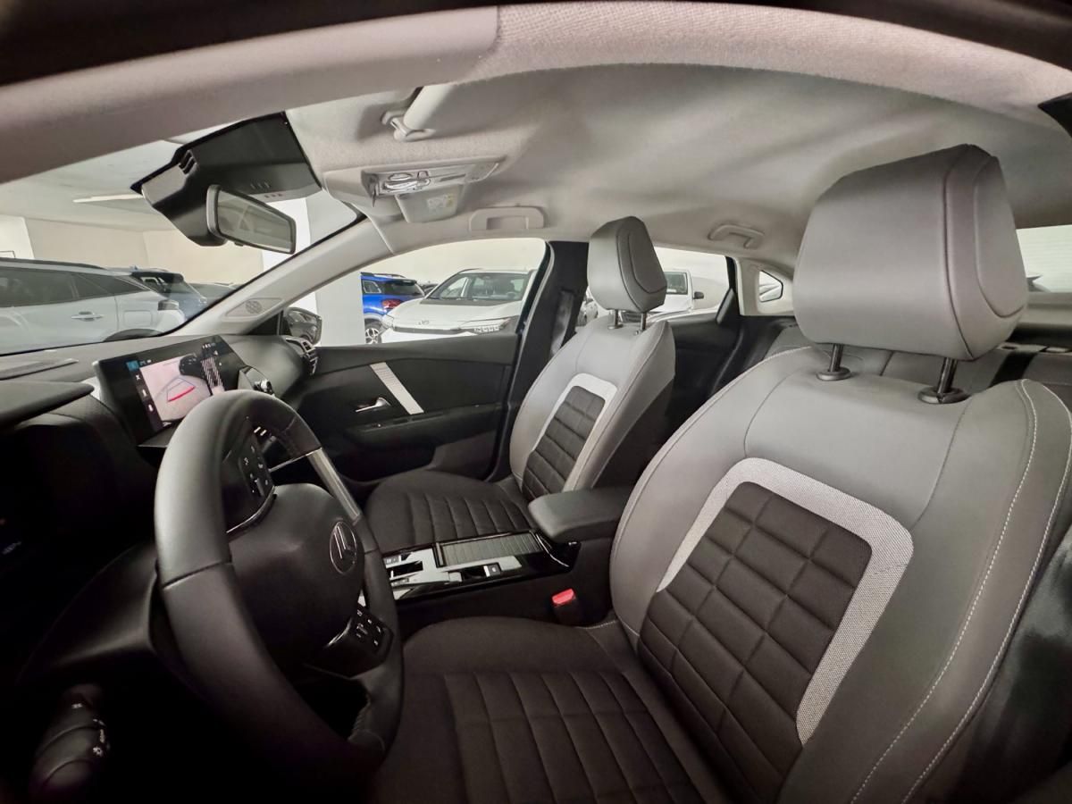 citroen-c4-2025-eletrico-500cc