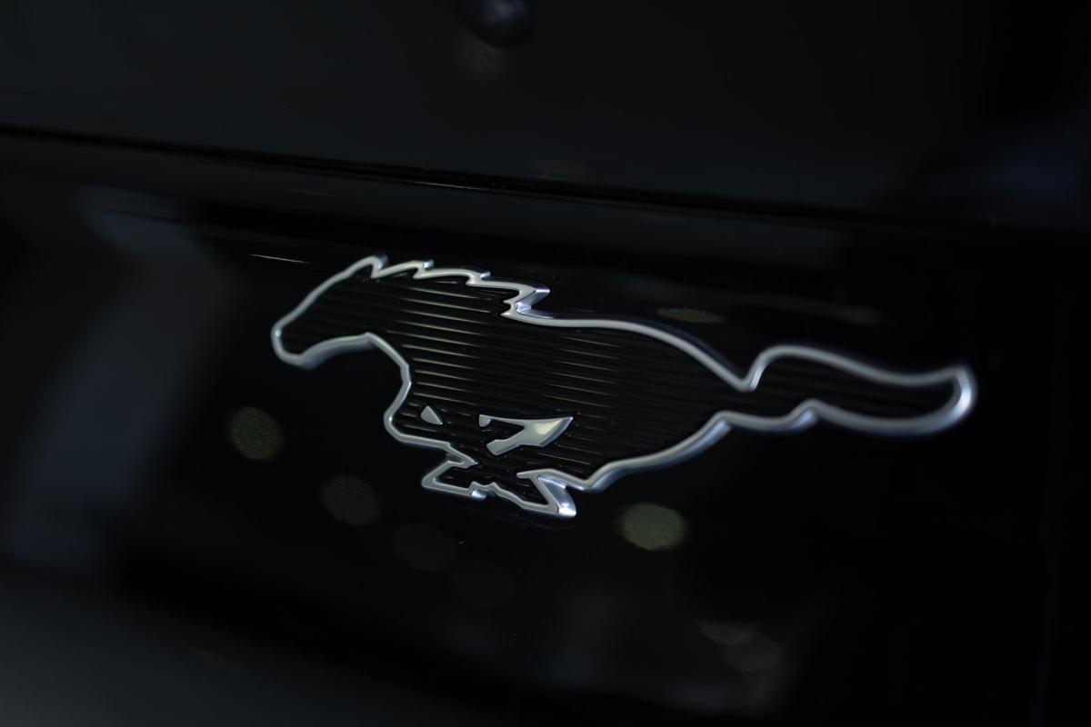 ford-mustang-2022-eletrico-500cc