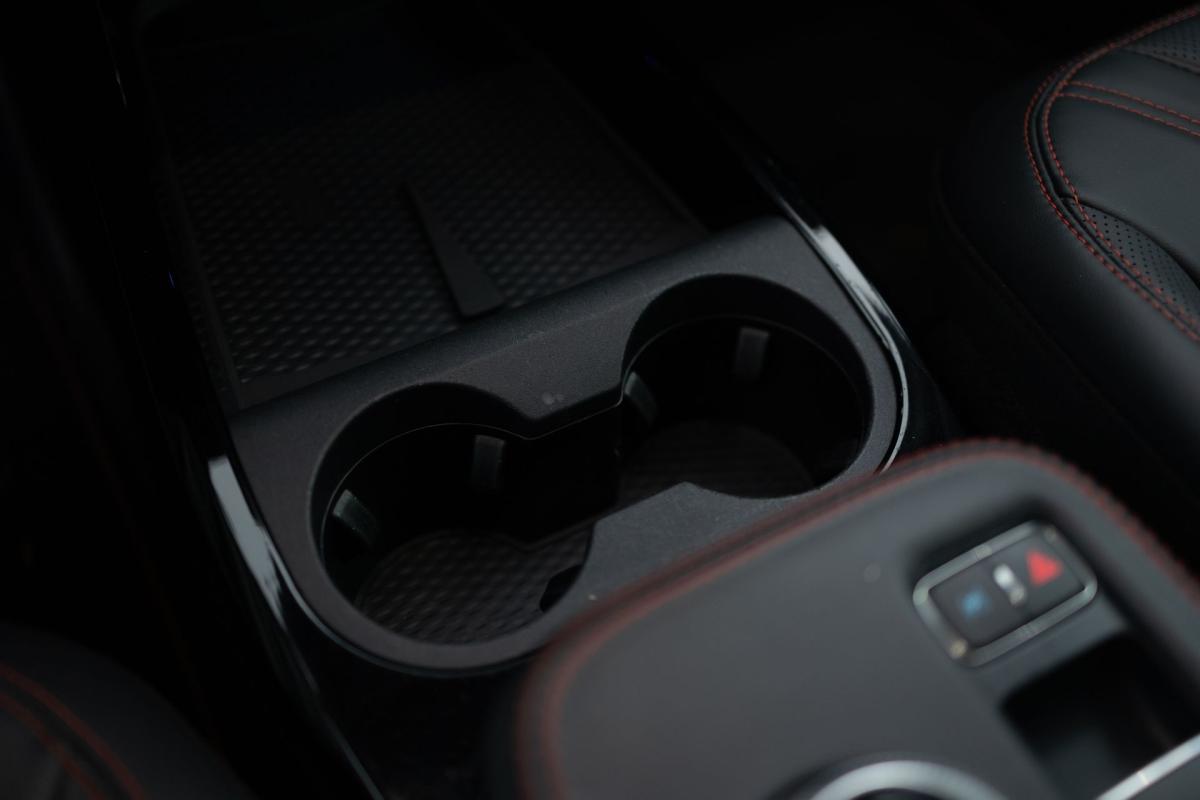 ford-mustang-2022-eletrico-500cc