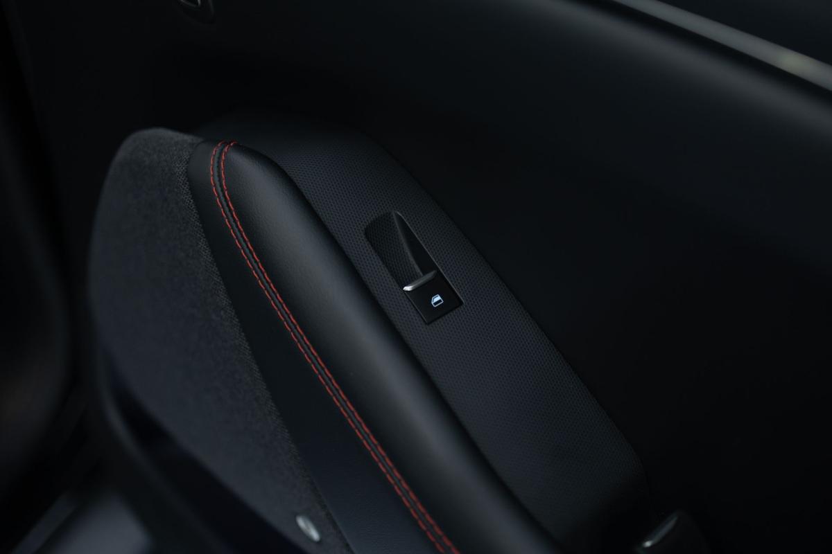 ford-mustang-2022-eletrico-500cc