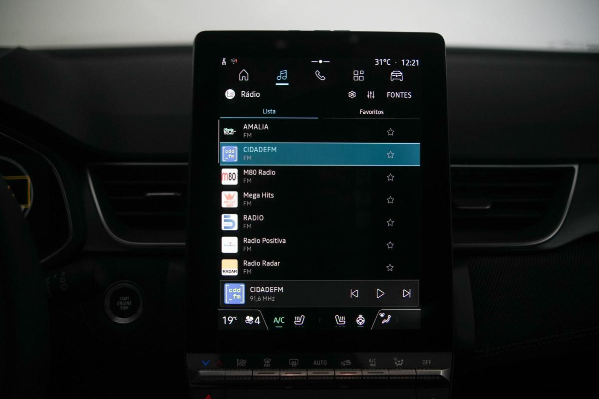 renault-captur-2025-hibrido-a-gasolina-1789cc