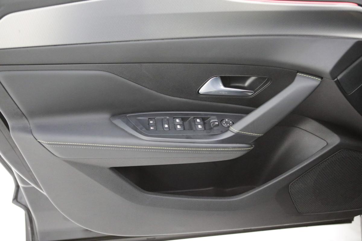 peugeot-408-2024-gasolina-1199cc