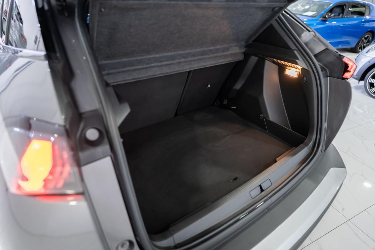 peugeot-2008-2022-gasolina-1199cc