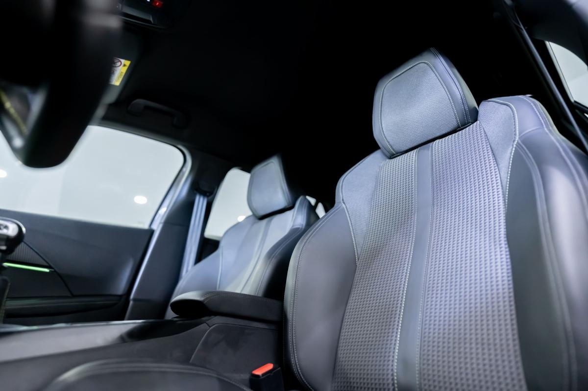 peugeot-2008-2022-gasolina-1199cc