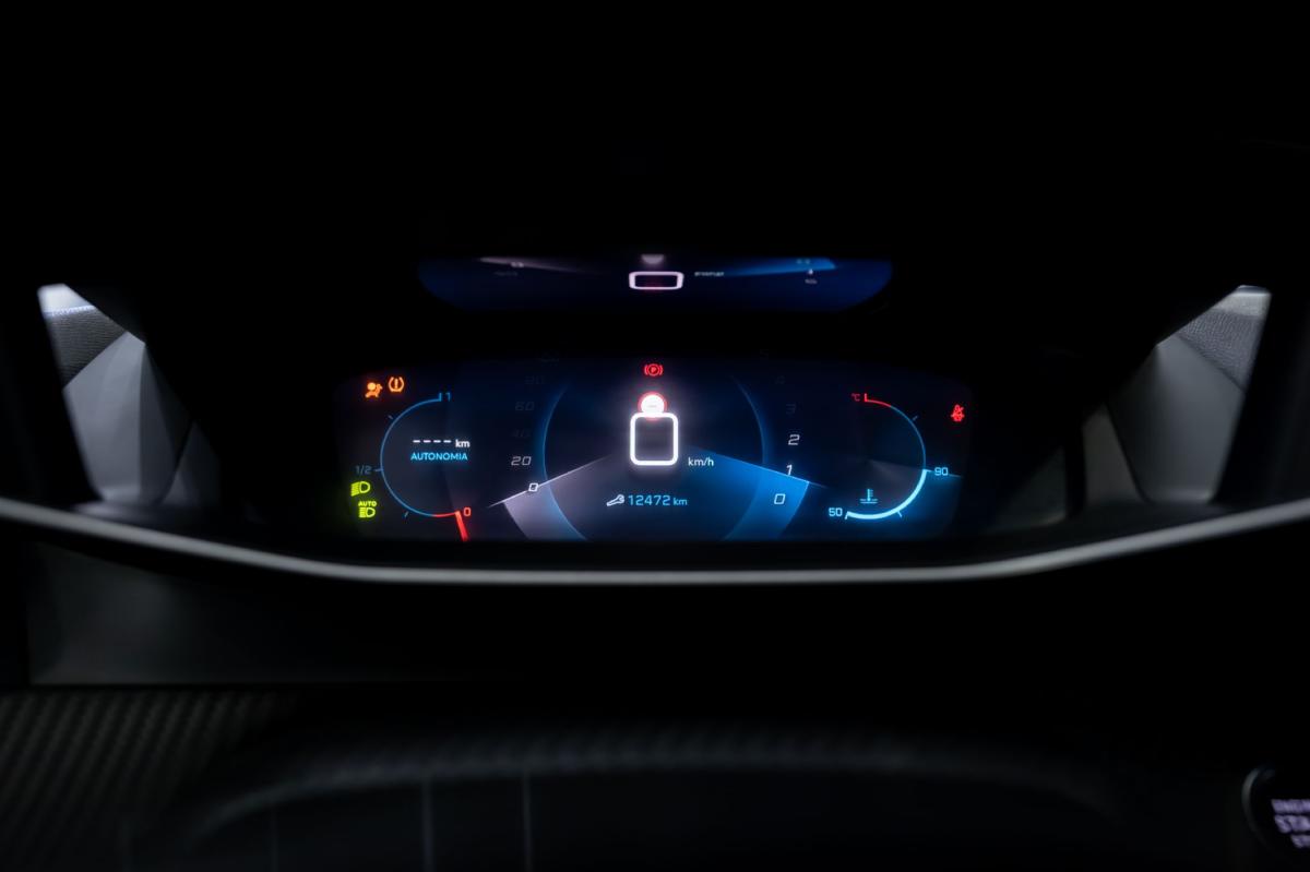peugeot-2008-2022-gasolina-1199cc