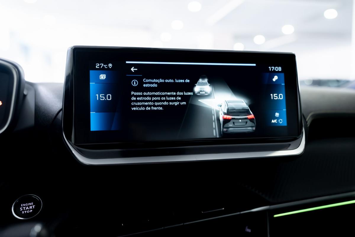 peugeot-2008-2022-gasolina-1199cc