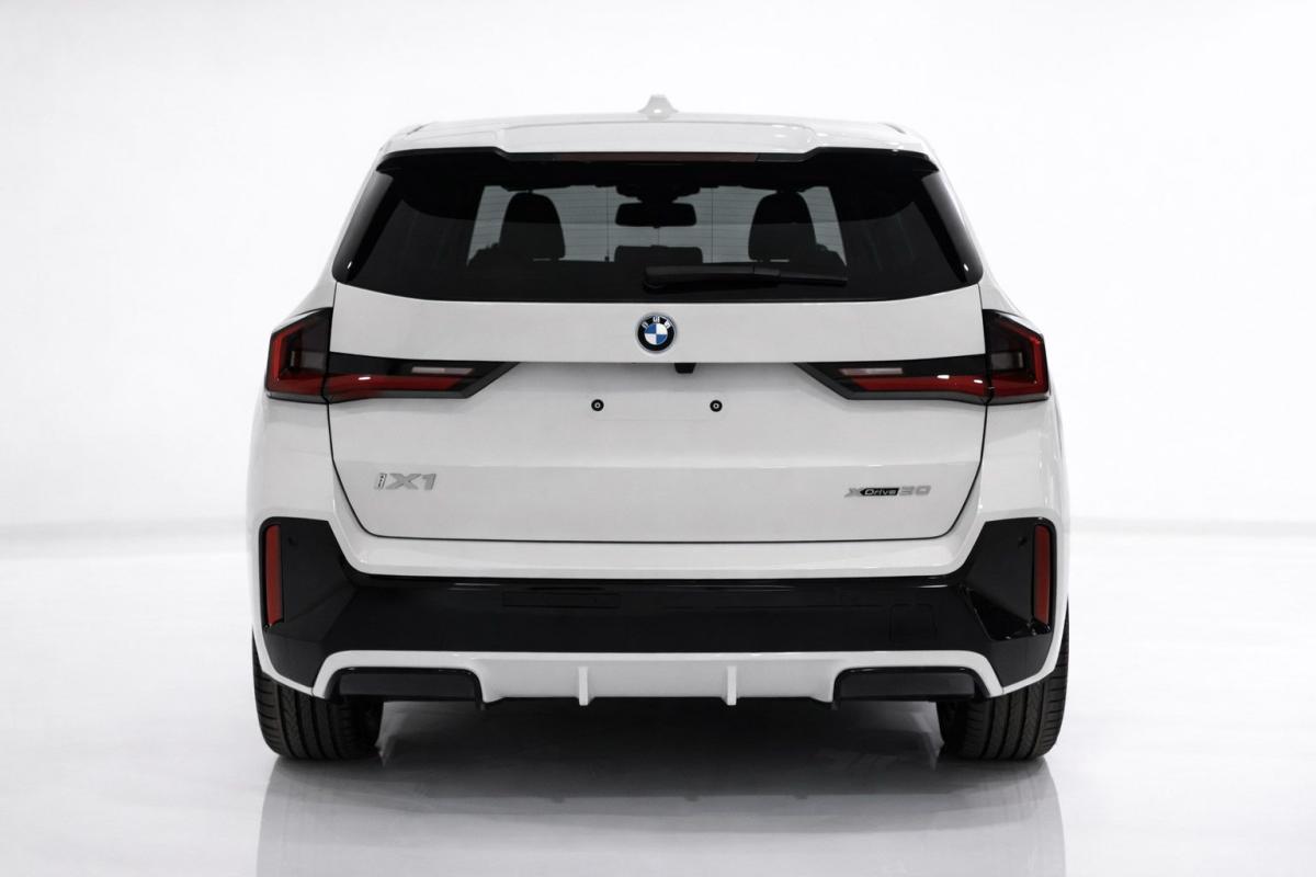 bmw-ix-2024-eletrico-500cc