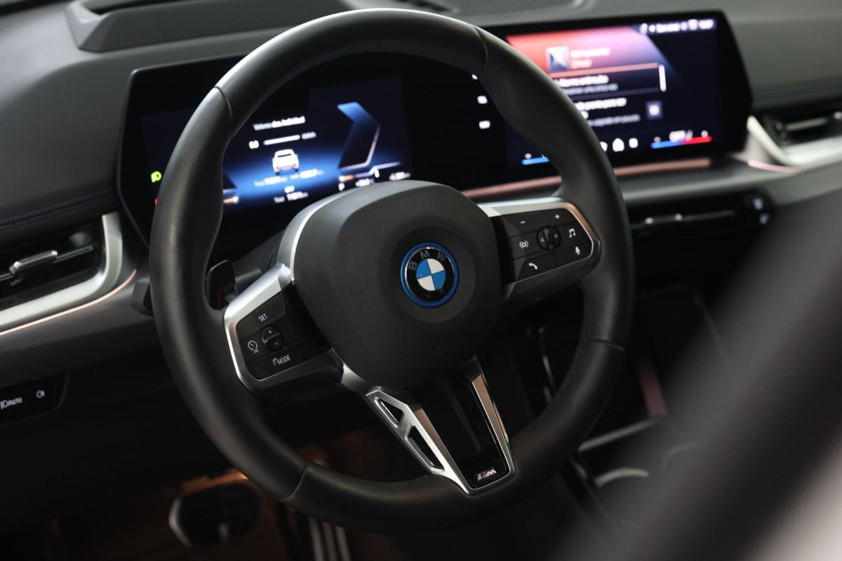 bmw-ix-2024-eletrico-500cc