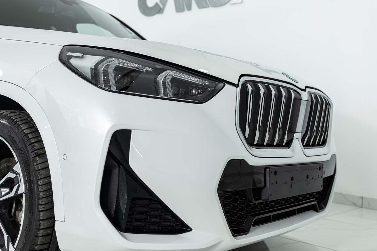 bmw-ix-2023-eletrico-500cc