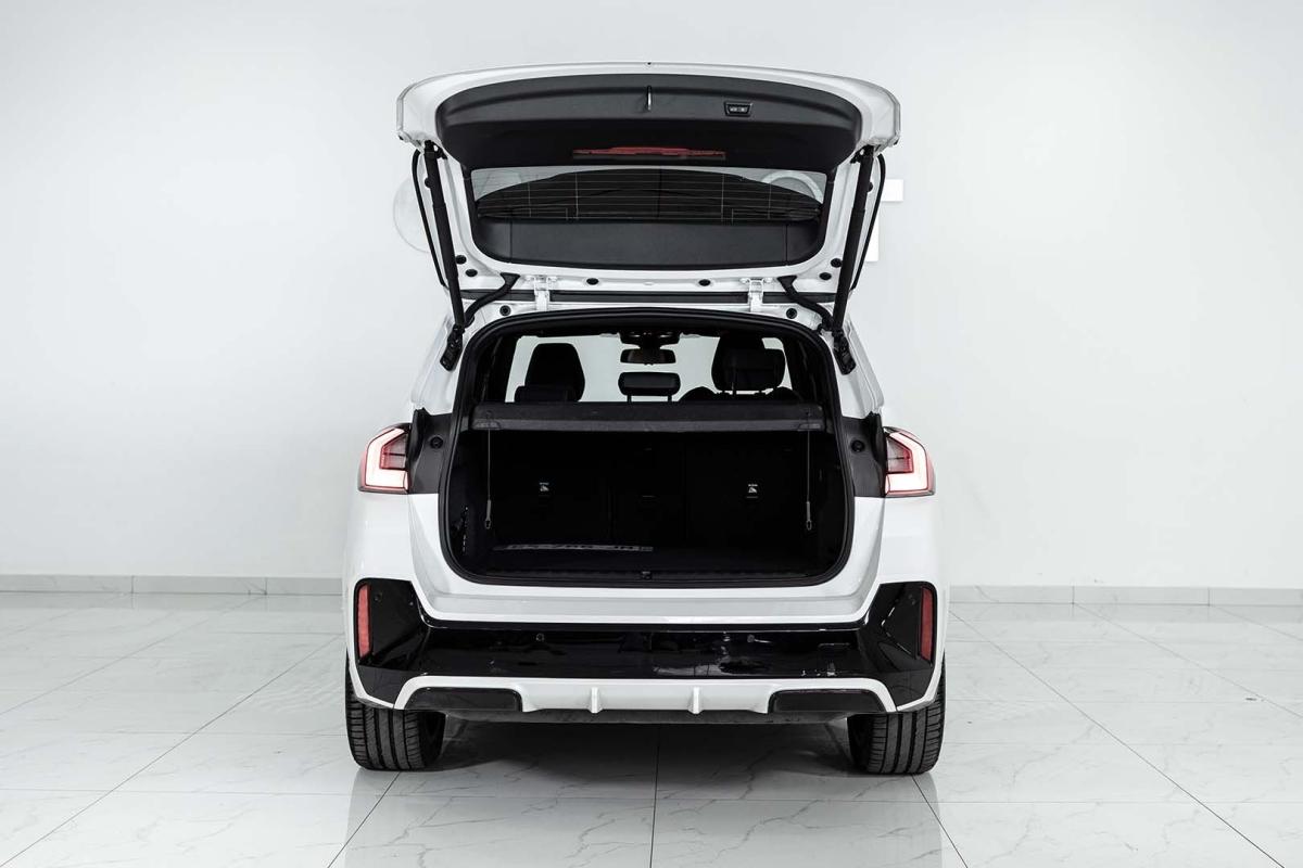 bmw-ix-2023-eletrico-500cc