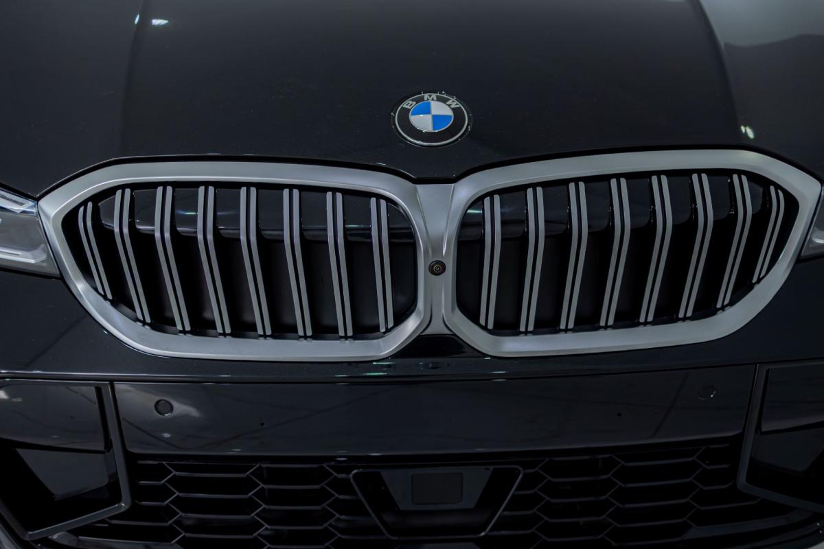 bmw-serie-3-2025-diesel-1995cc