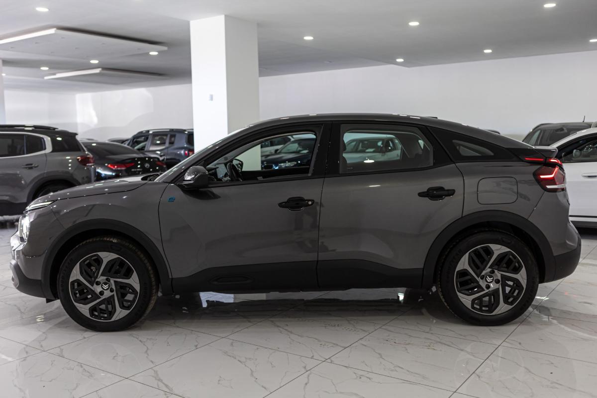 citroen-c4-2024-eletrico-500cc