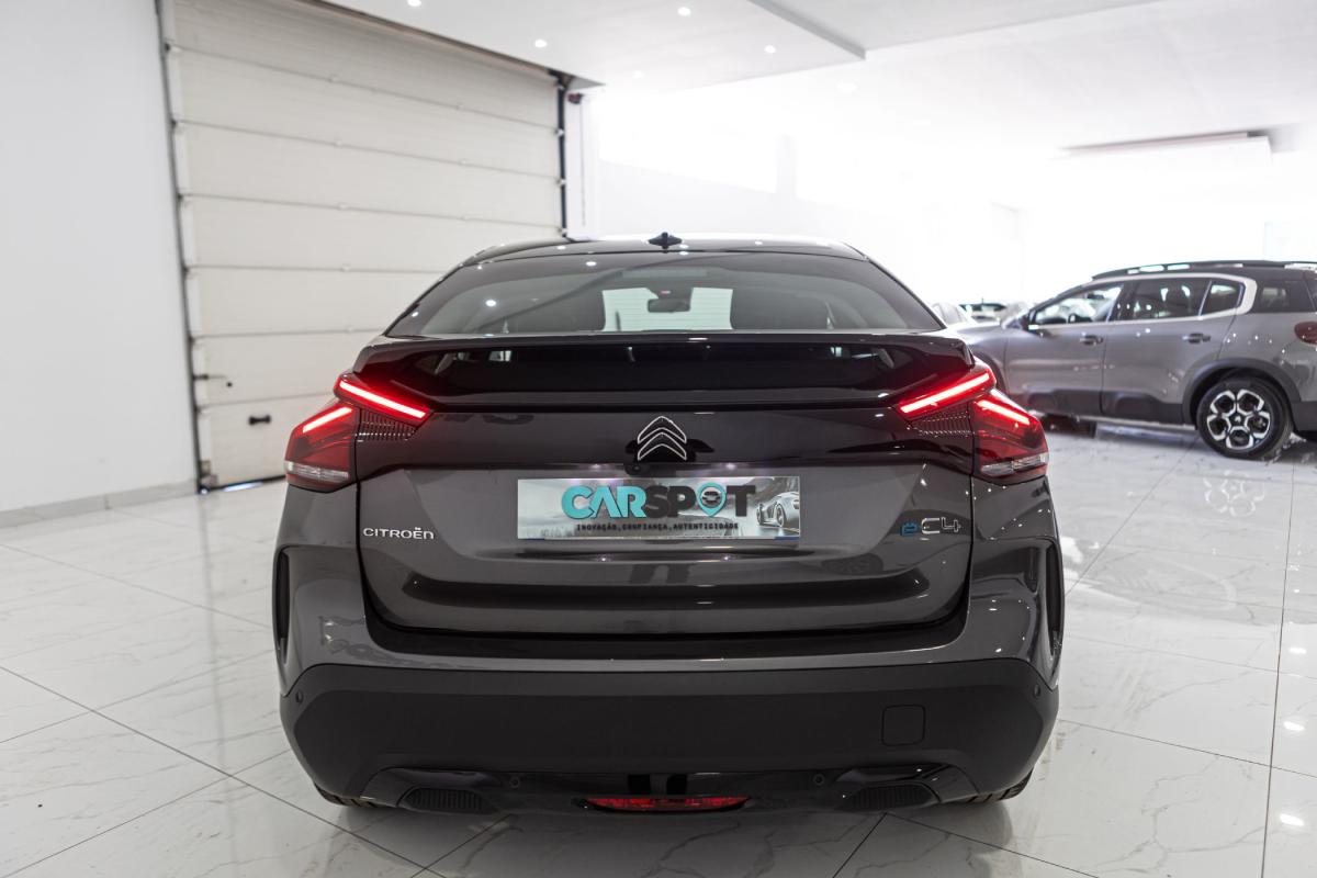 citroen-c4-2024-eletrico-500cc