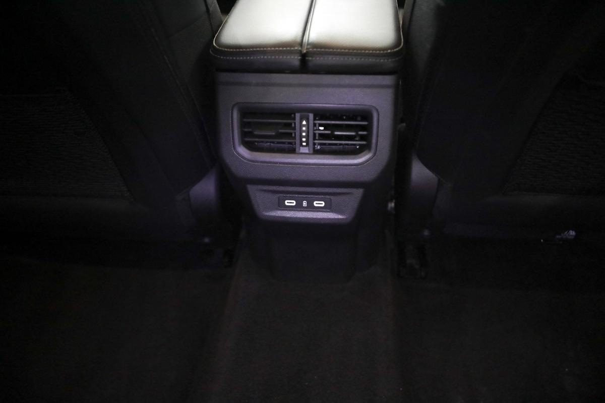 renault-espace-2024-hibrido-a-gasolina-1199cc