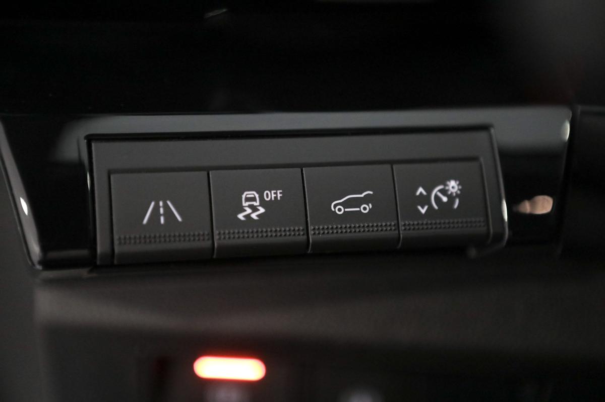 renault-espace-2024-hibrido-a-gasolina-1199cc