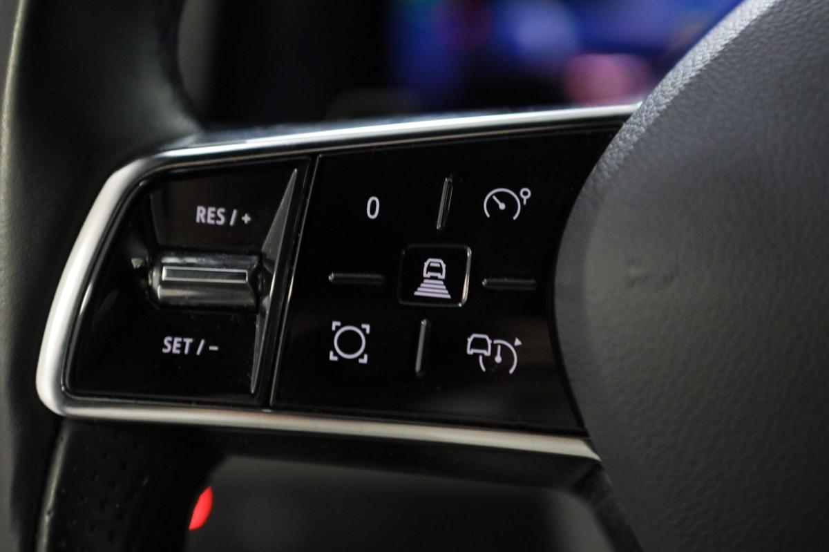 renault-espace-2024-hibrido-a-gasolina-1199cc