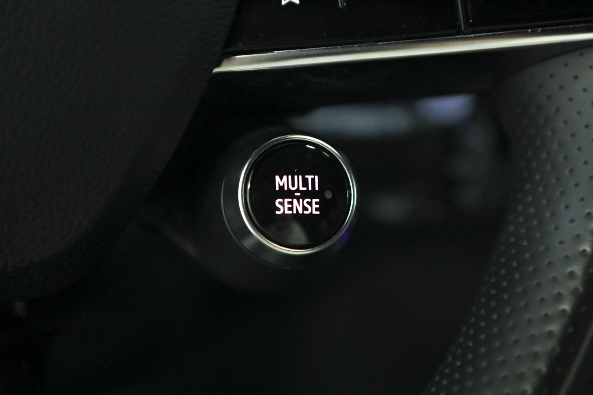 renault-espace-2024-hibrido-a-gasolina-1199cc