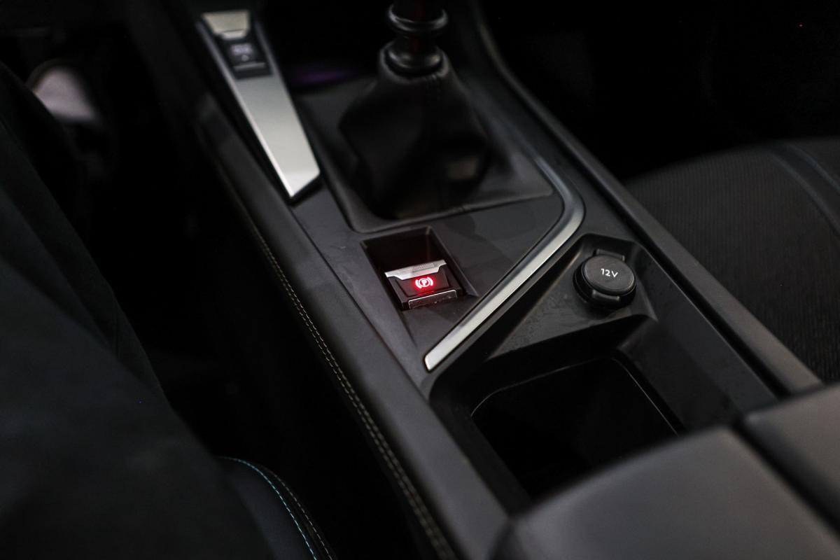 peugeot-308-2022-diesel-1499cc