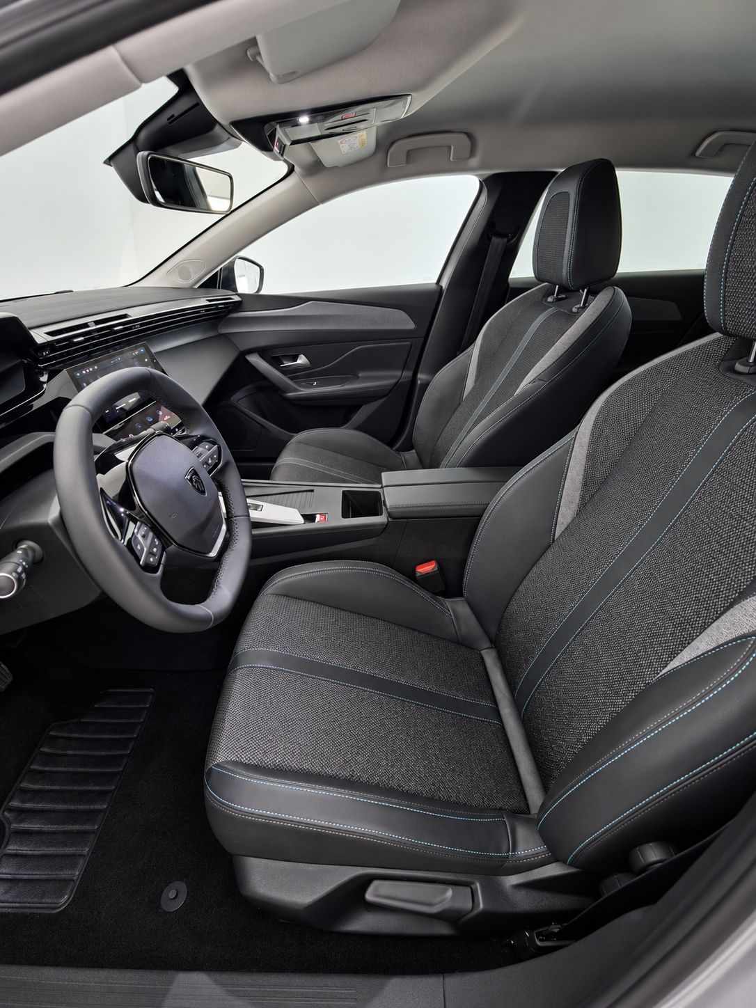 peugeot-308-2025-gasolina-1199cc