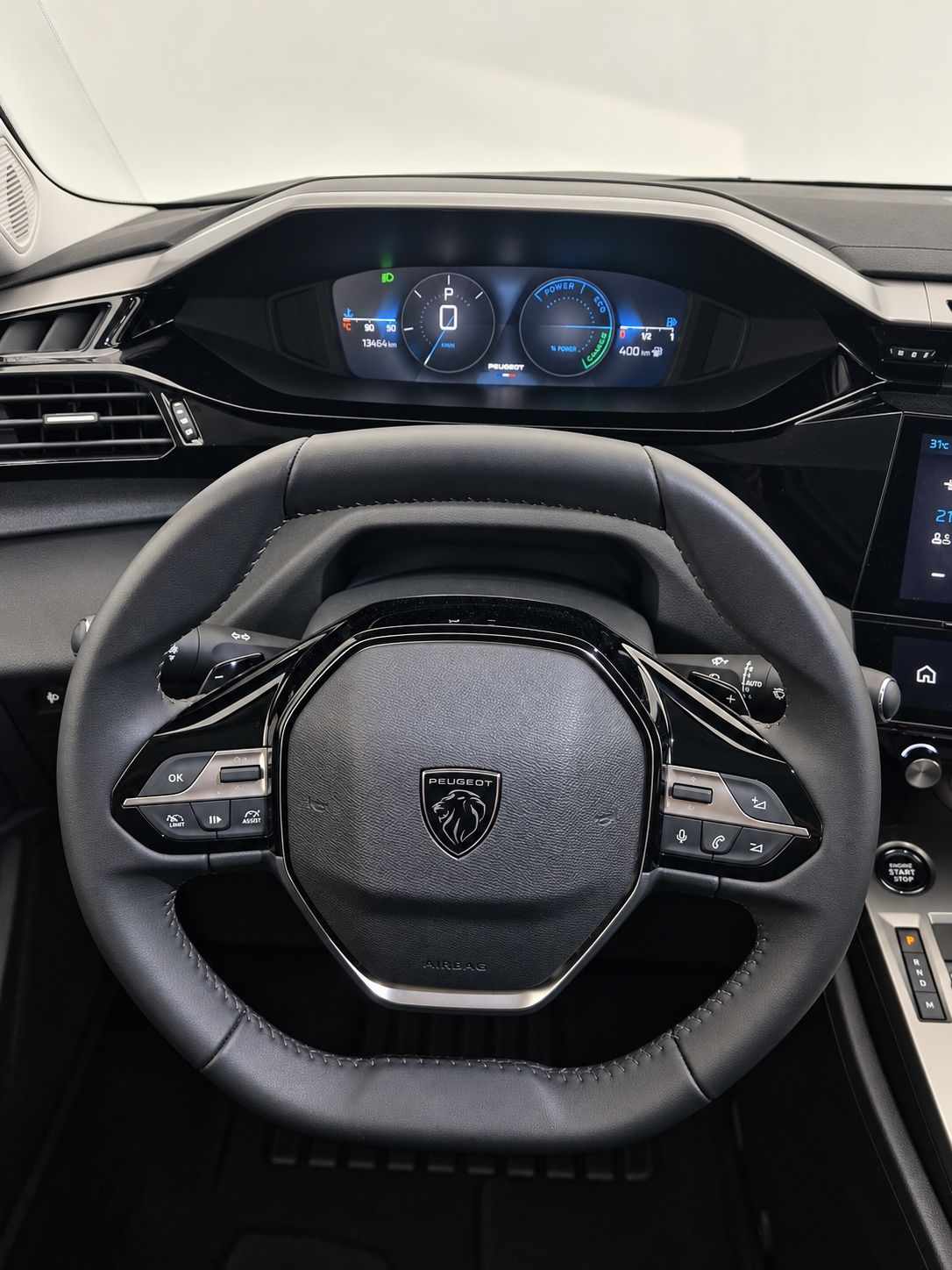 peugeot-308-2025-gasolina-1199cc