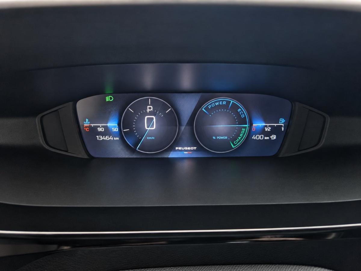 peugeot-308-2025-gasolina-1199cc