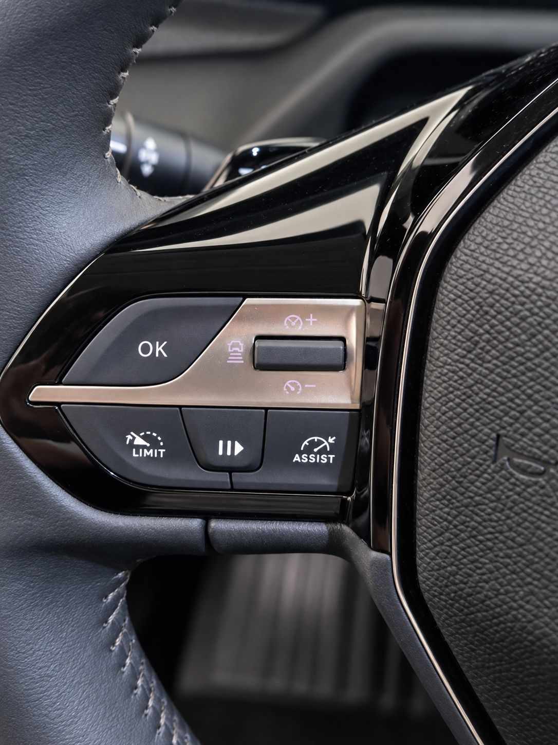 peugeot-308-2025-gasolina-1199cc