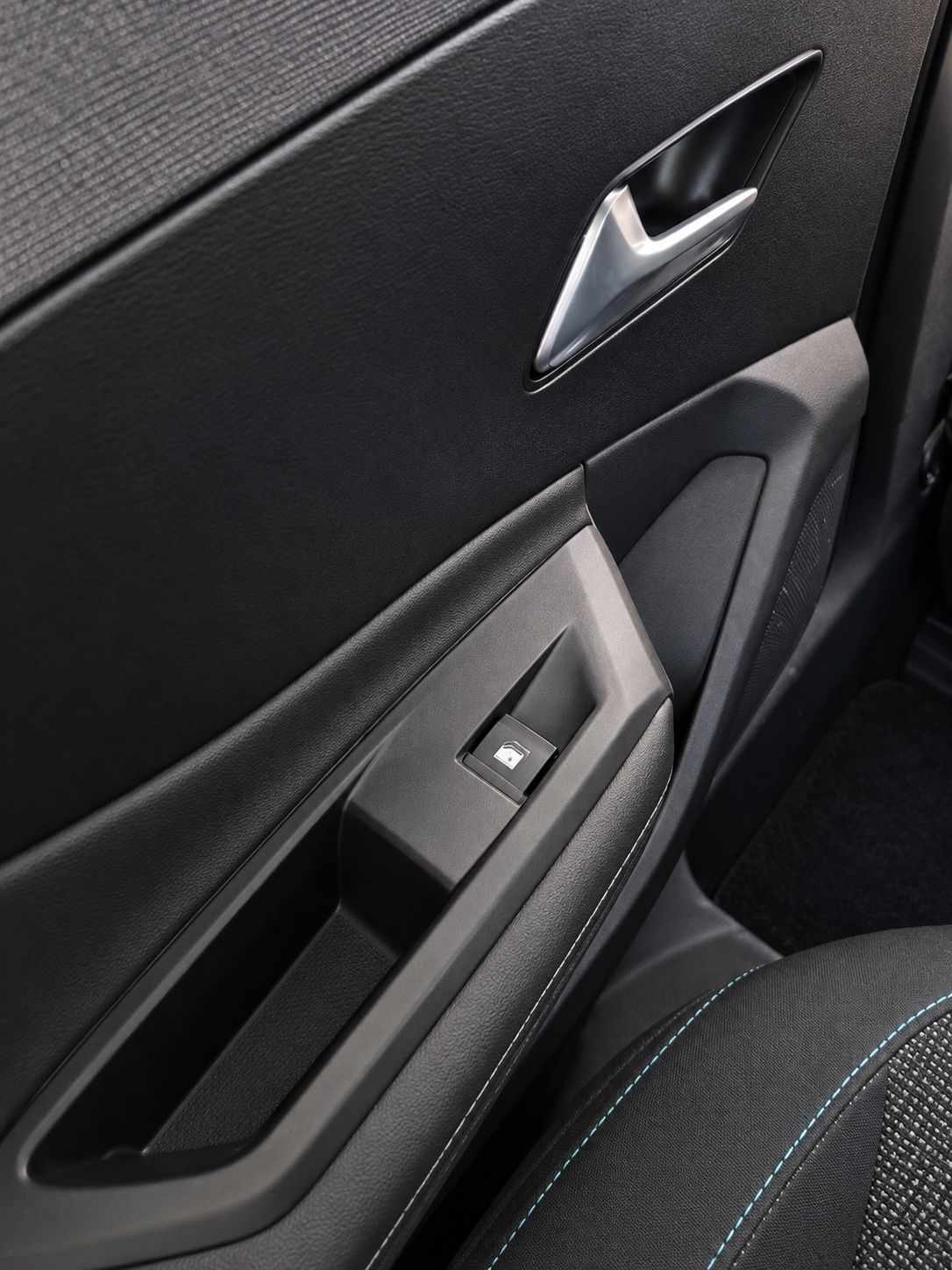 peugeot-308-2025-gasolina-1199cc