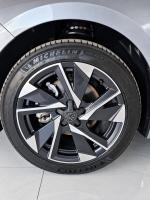 peugeot-308-2025-gasolina-1199cc