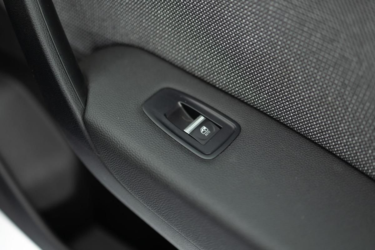 renault-captur-2025-gpl-999cc