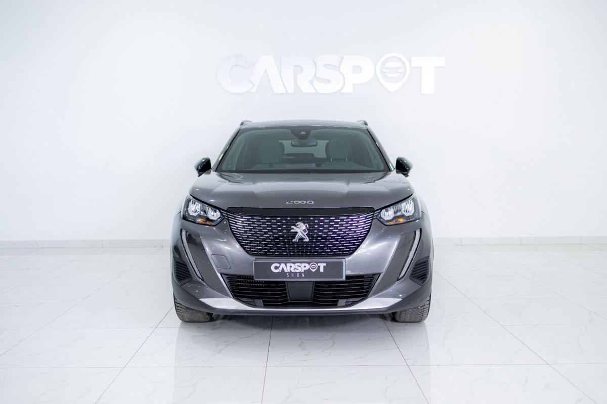 peugeot-2008-2023-gasolina-1199cc