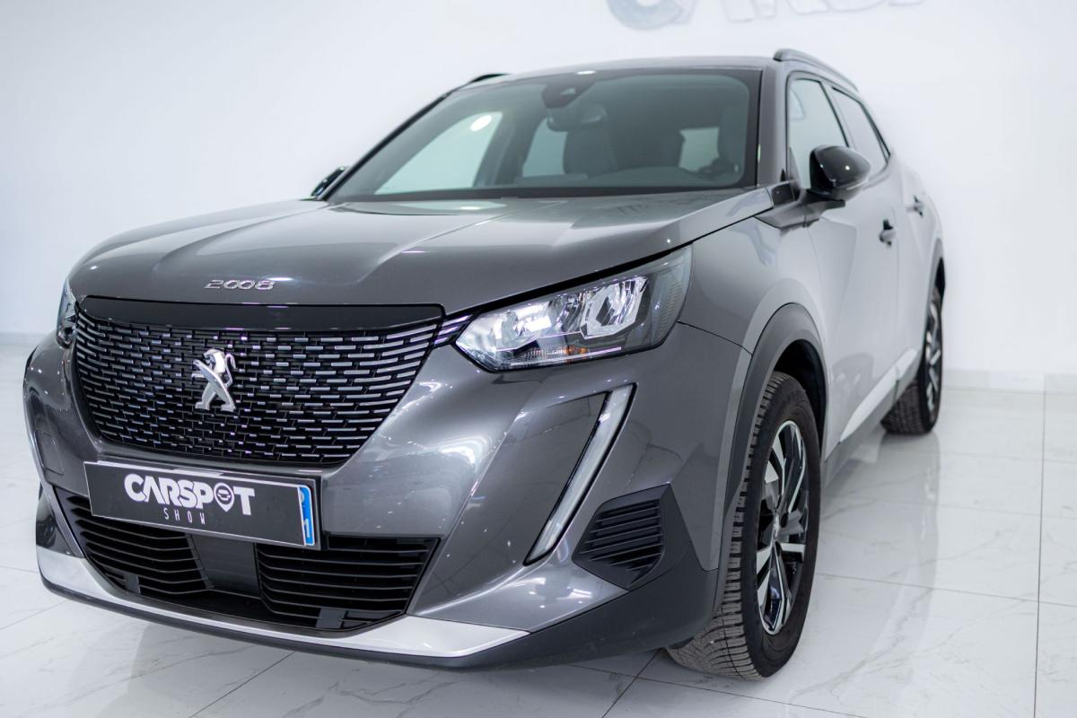 peugeot-2008-2023-gasolina-1199cc
