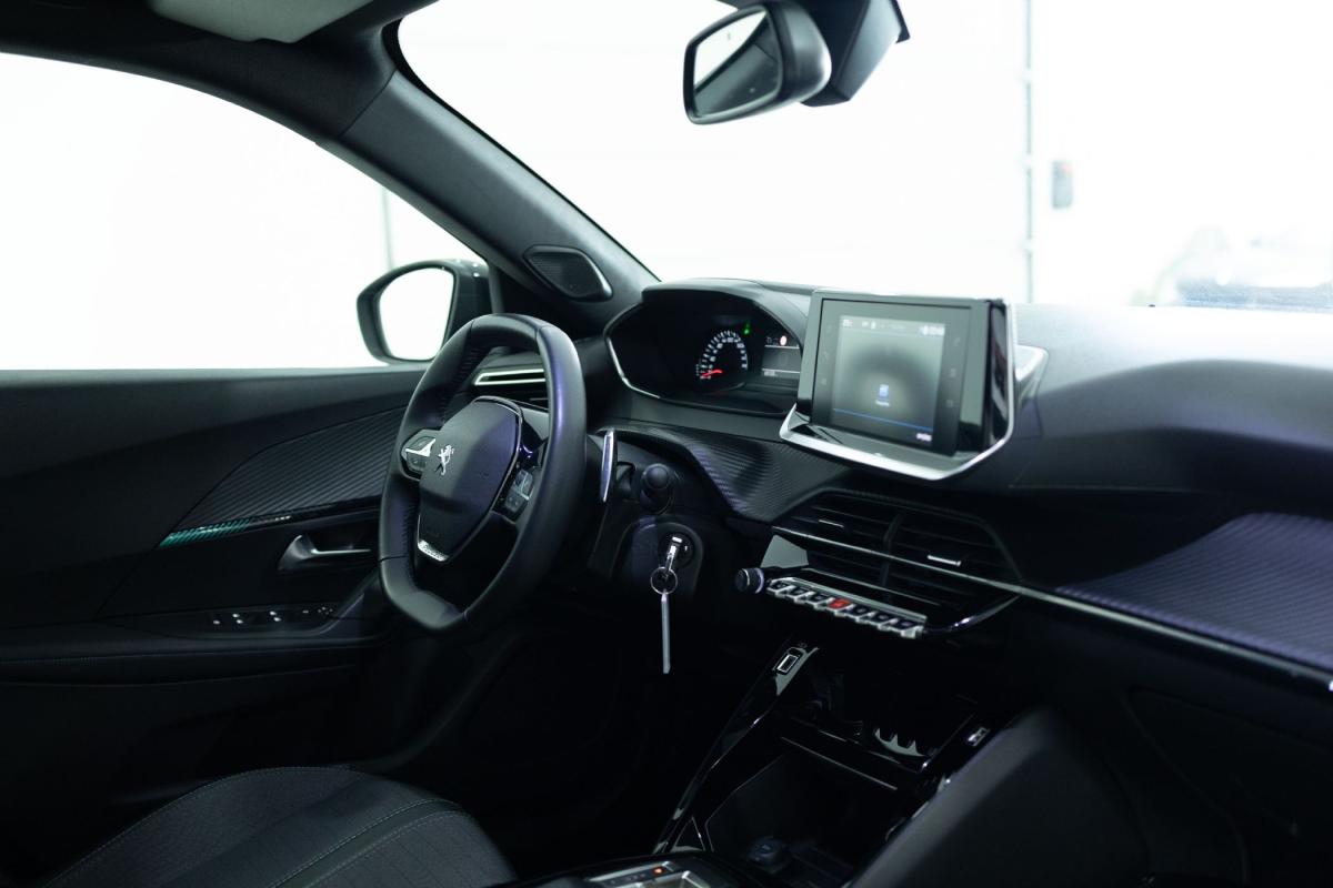 peugeot-2008-2023-gasolina-1199cc
