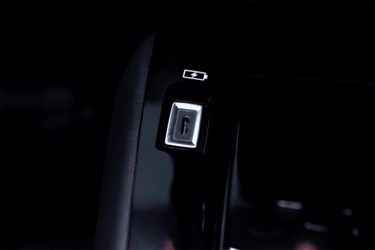 peugeot-2008-2023-gasolina-1199cc