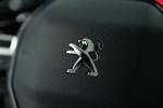peugeot-2008-2023-gasolina-1199cc